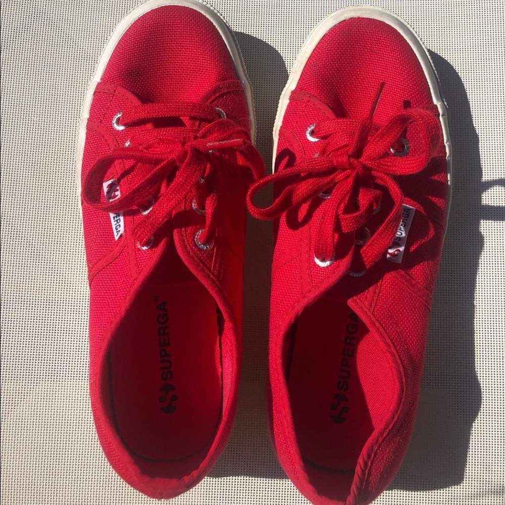 Red NEW Supergas ❤️
